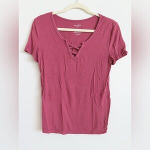 Arizona Jean Company V-Neck Criss Cross Top